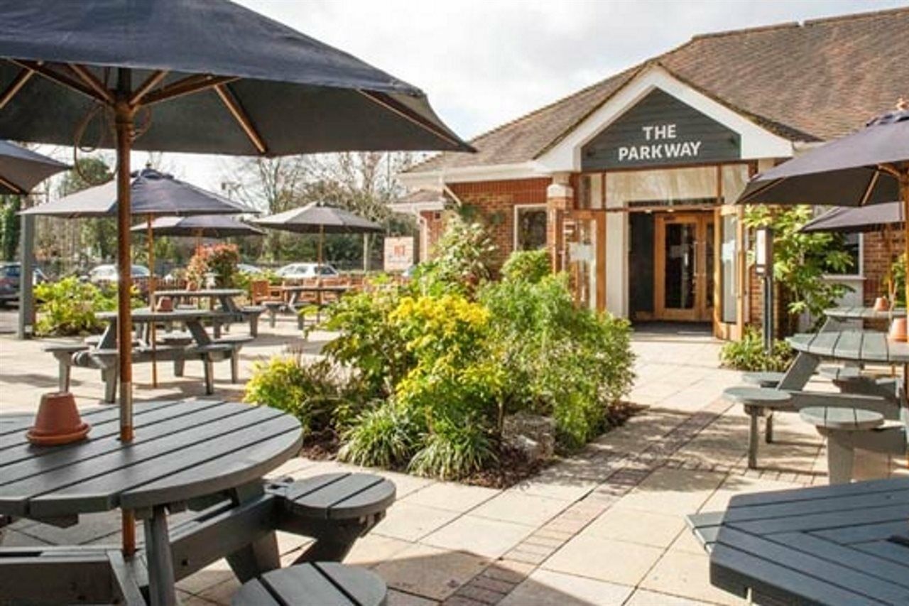 Premier Inn Guildford North - A3 Eksteriør billede
